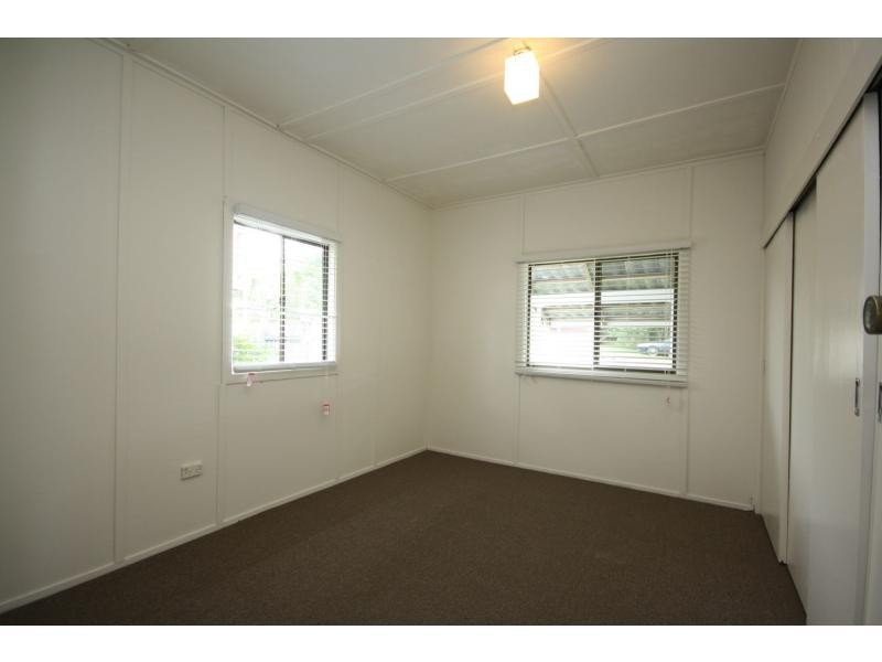 84 Laura Street, Clontarf QLD 4019