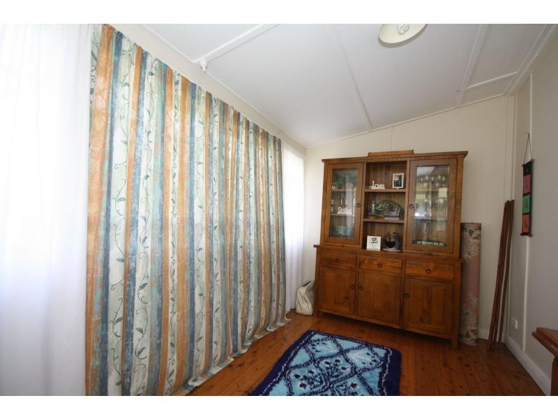28 Bramble Street, Woody Point QLD 4019