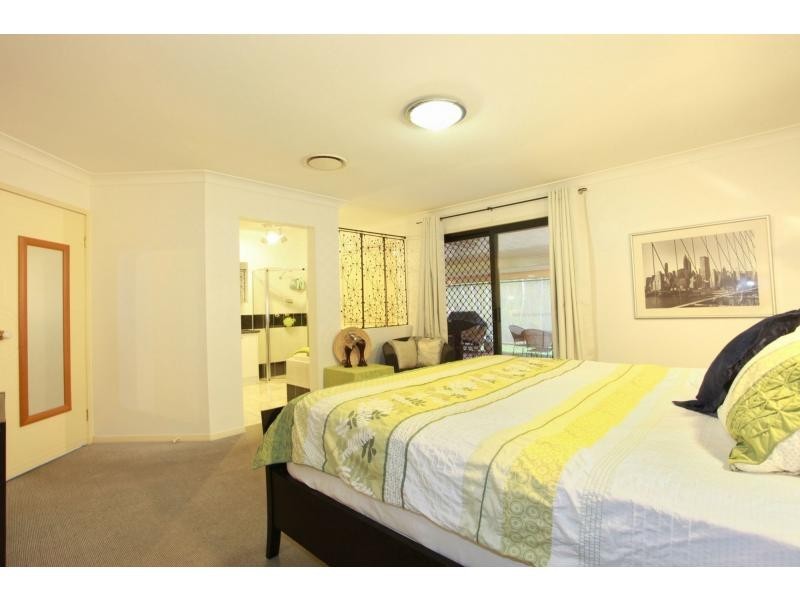 6 Duggan Street, North Lakes QLD 4509