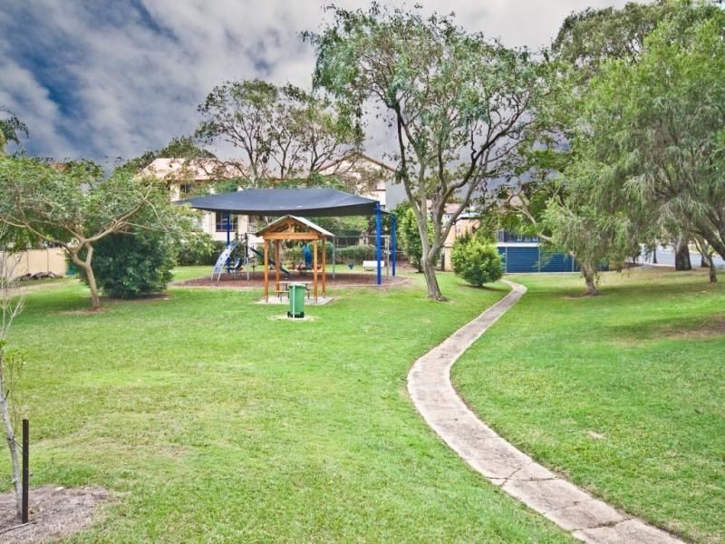 Unit 2/14 Grant Street, Redcliffe QLD 4020