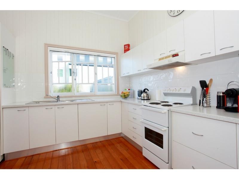 59 Landsborough Avenue, Scarborough QLD 4020
