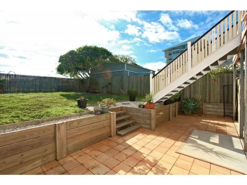 59 Landsborough Avenue, Scarborough QLD 4020