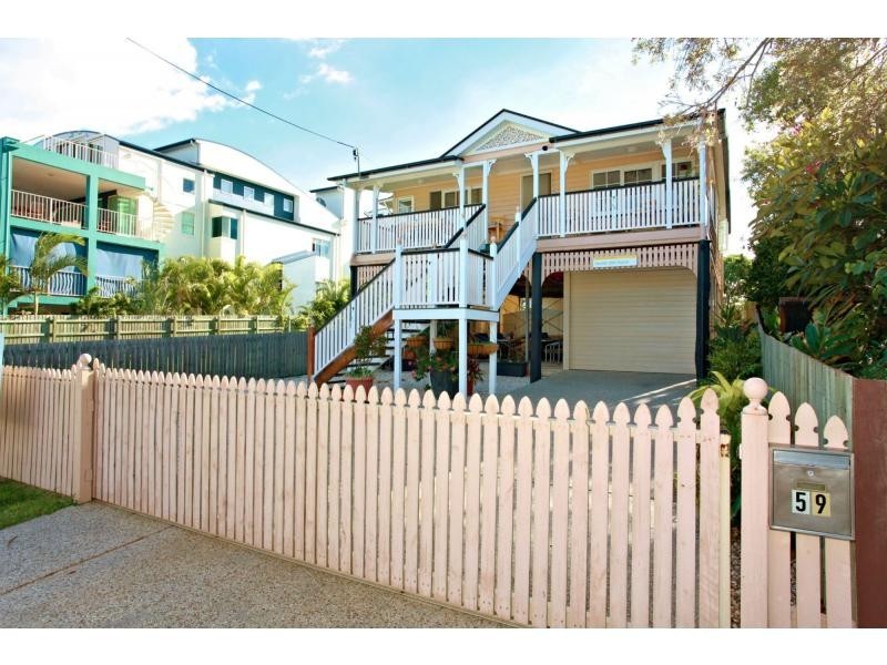 59 Landsborough Avenue, Scarborough QLD 4020
