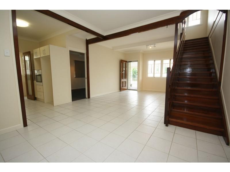 23 Louis Street, Redcliffe QLD 4020