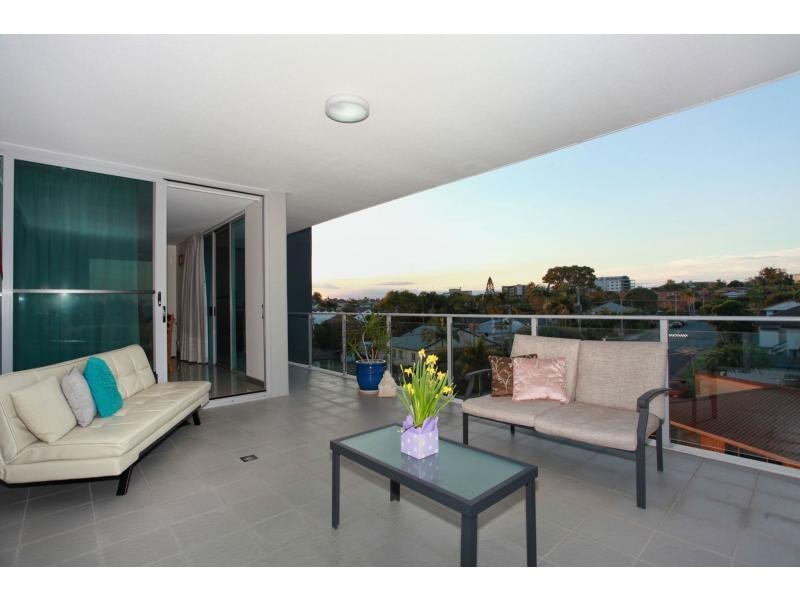 Unit 42/17 Marine Parade, Redcliffe QLD 4020