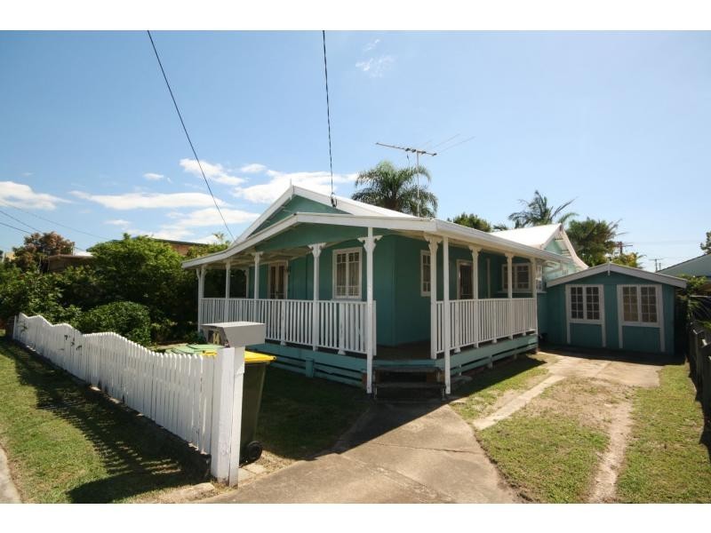 14 McCulloch Avenue, Margate QLD 4019