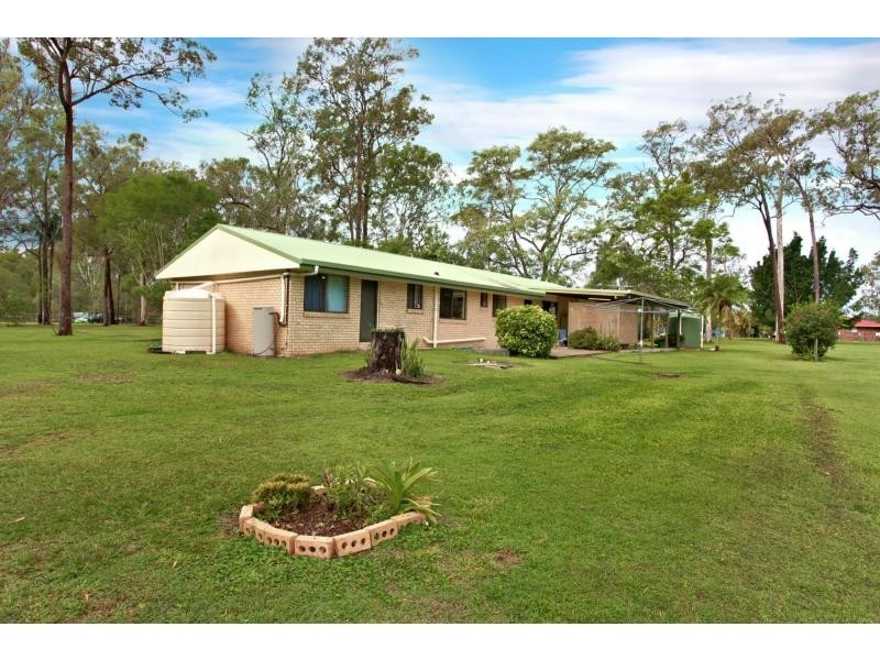 230 Coach Road East, Burpengary QLD 4505
