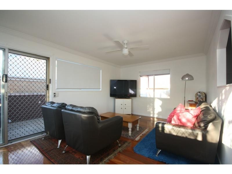 116 Dover Road, Redcliffe QLD 4020