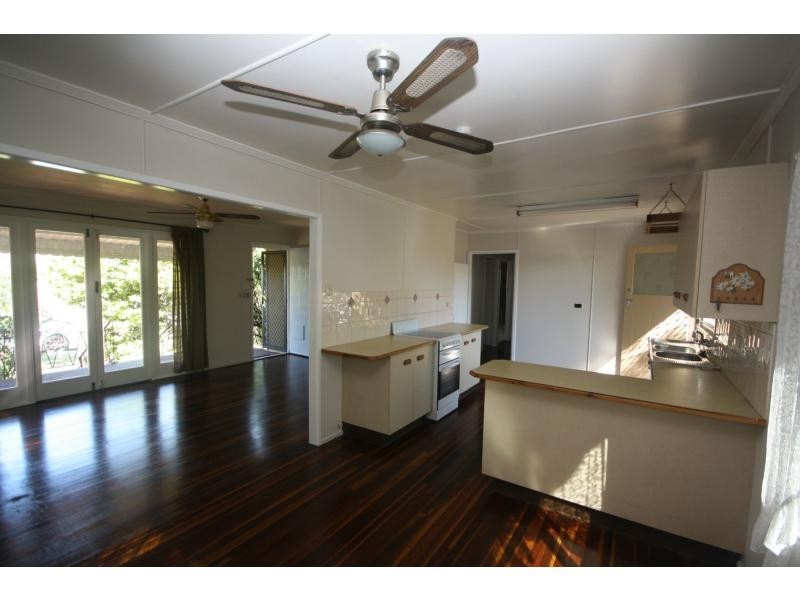 2 Grimley Street, Kippa-ring QLD 4021