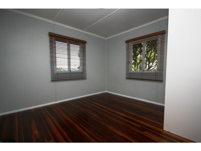 2 Grimley Street, Kippa-ring QLD 4021