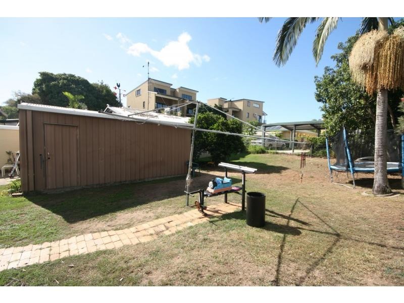 10 Laura Street, Clontarf QLD 4019