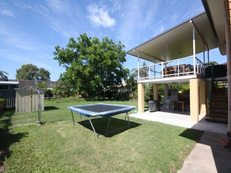 35 Kalimna Drive, Clontarf QLD 4019