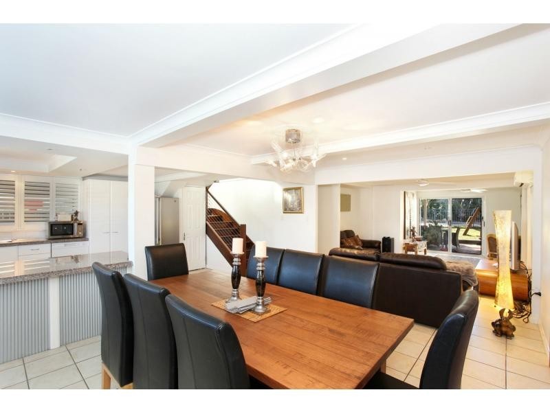 24 Hardiman Street, Woody Point QLD 4019