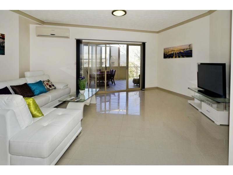 11/7 Annie Street, Woody Point QLD 4019
