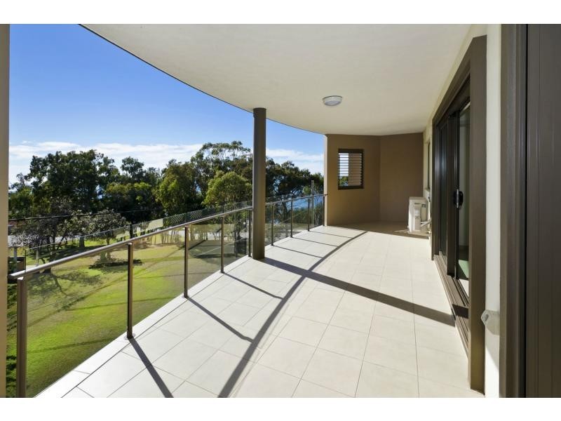 9/51 Whytecliffe Parade, Woody Point QLD 4019