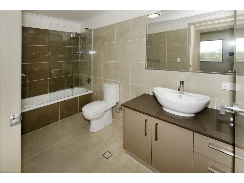 9/51 Whytecliffe Parade, Woody Point QLD 4019