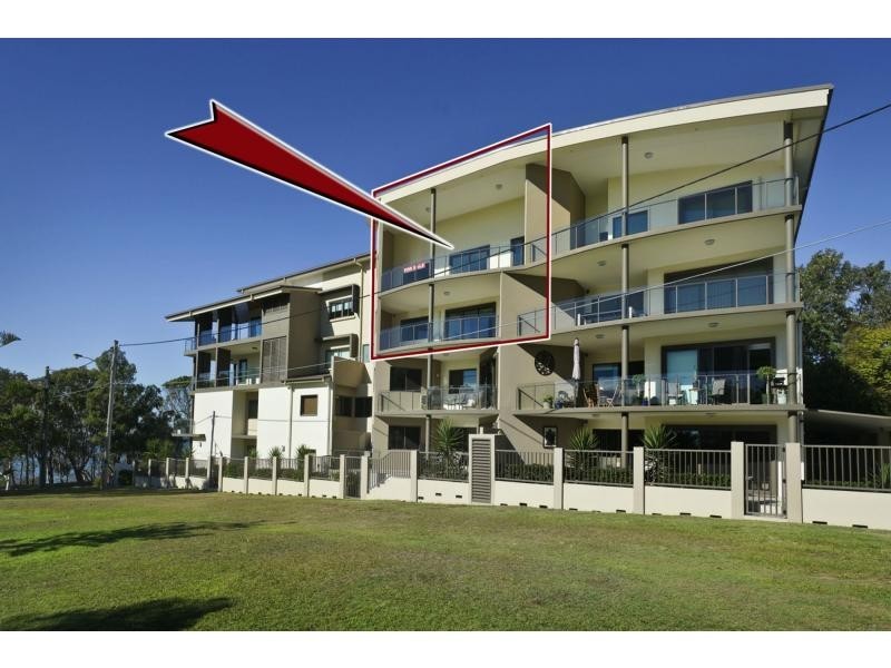 9/51 Whytecliffe Parade, Woody Point QLD 4019