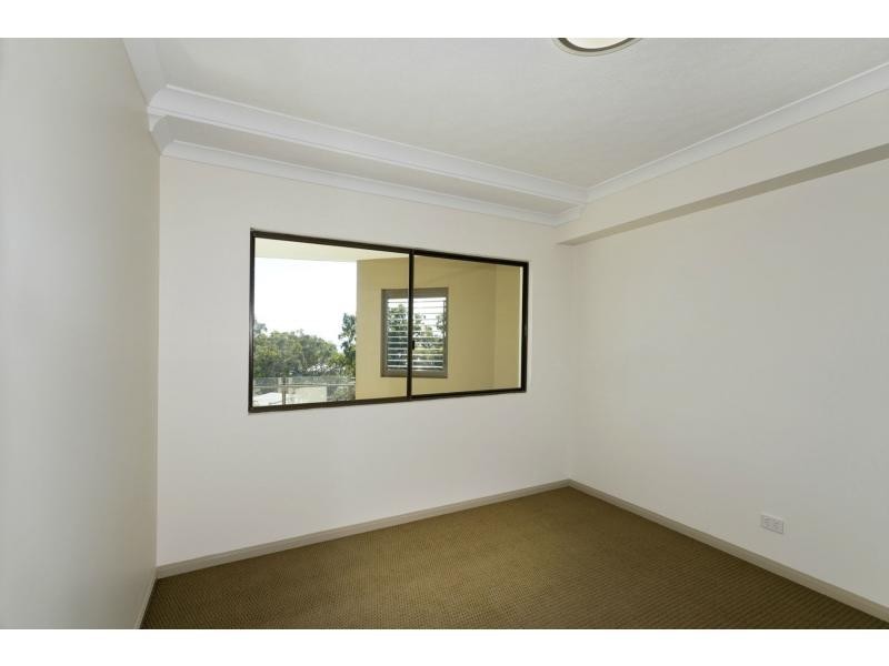 9/51 Whytecliffe Parade, Woody Point QLD 4019