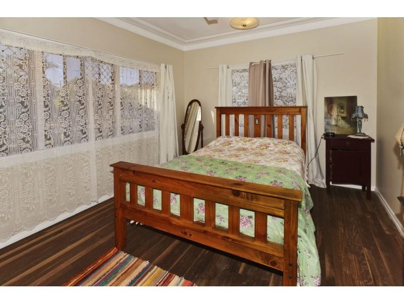 9 Josephine Street, Redcliffe QLD 4020