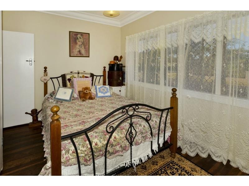 9 Josephine Street, Redcliffe QLD 4020