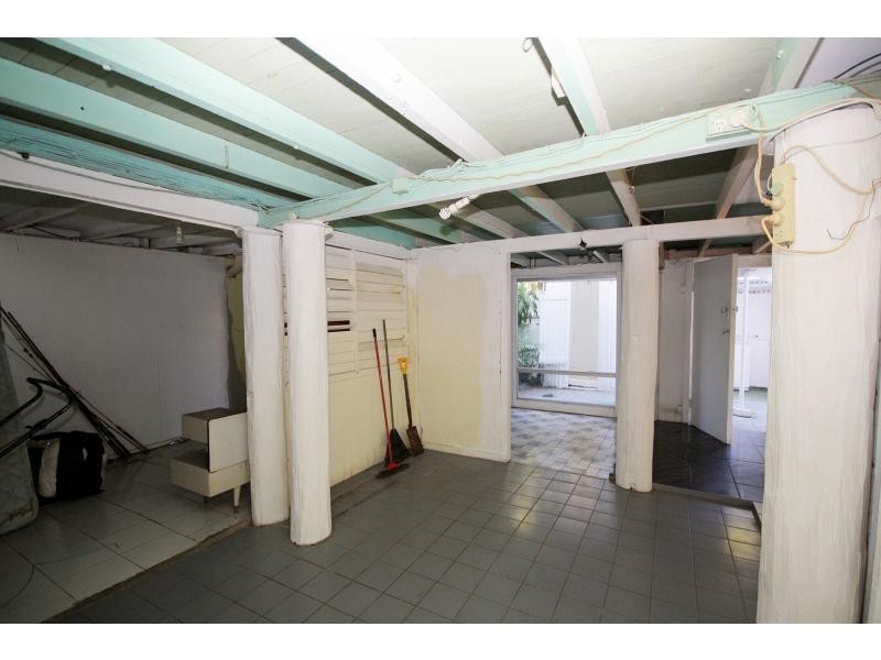 17 Roland Street, Clontarf QLD 4019