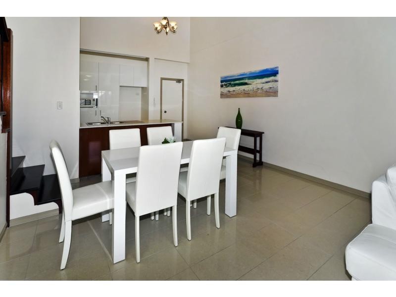 11/7 Annie Street, Woody Point QLD 4019