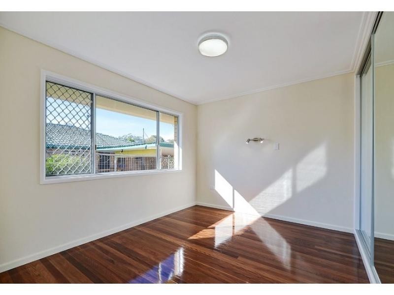 34 Waratah Drive, Clontarf QLD 4019