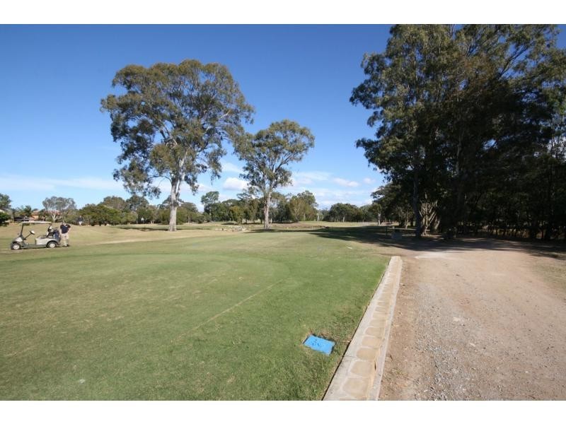 33 Bradley Road, Clontarf QLD 4019