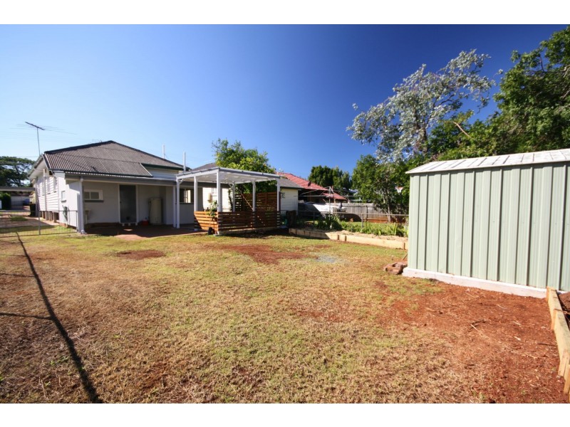 73 King Street, Woody Point QLD 4019