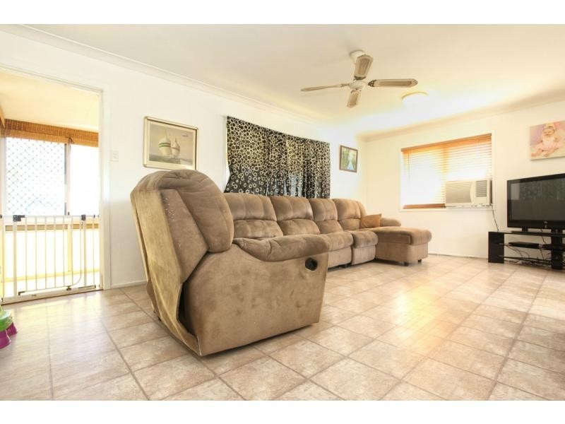 42 Tainton Street, Clontarf QLD 4019