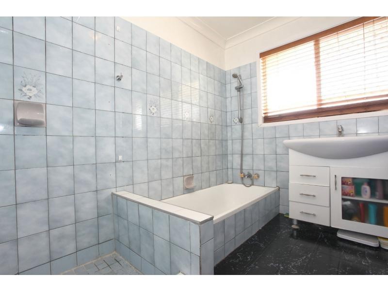 42 Tainton Street, Clontarf QLD 4019