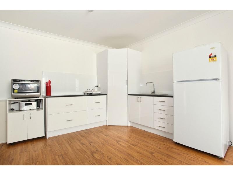 42 Tainton Street, Clontarf QLD 4019