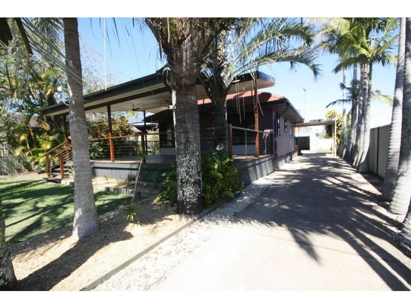 75 Grant Street, Redcliffe QLD 4020