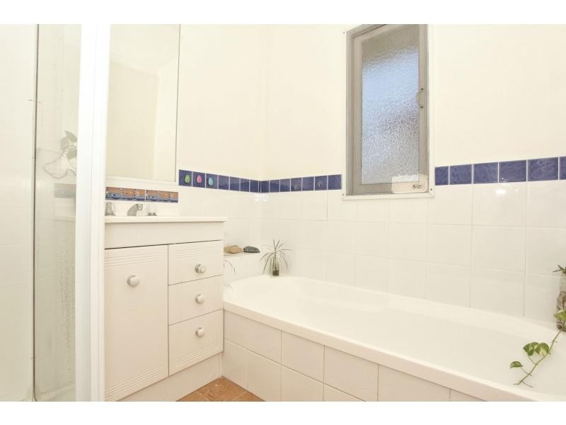 27 Wickham Street, Brighton QLD 4017