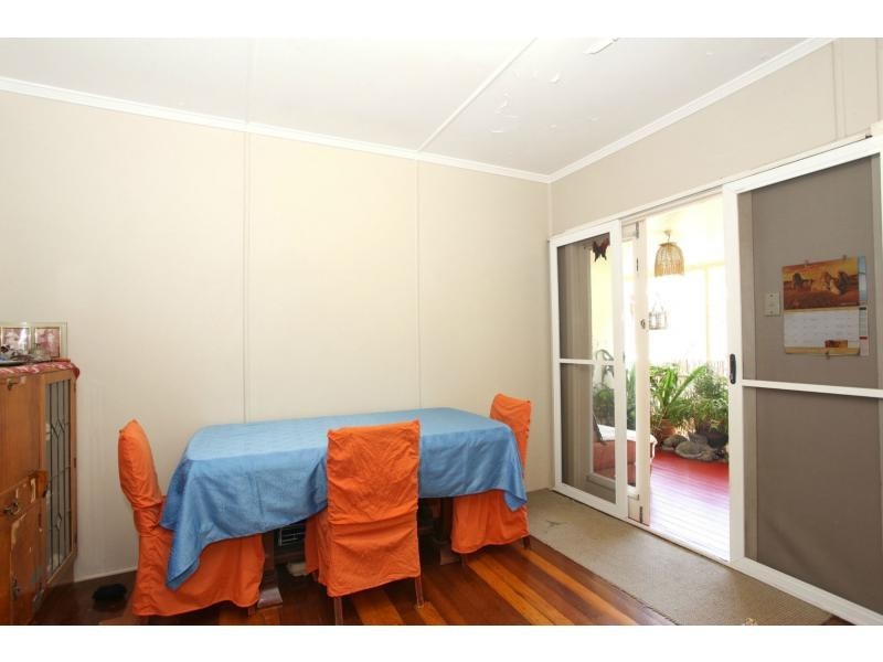 27 Wickham Street, Brighton QLD 4017