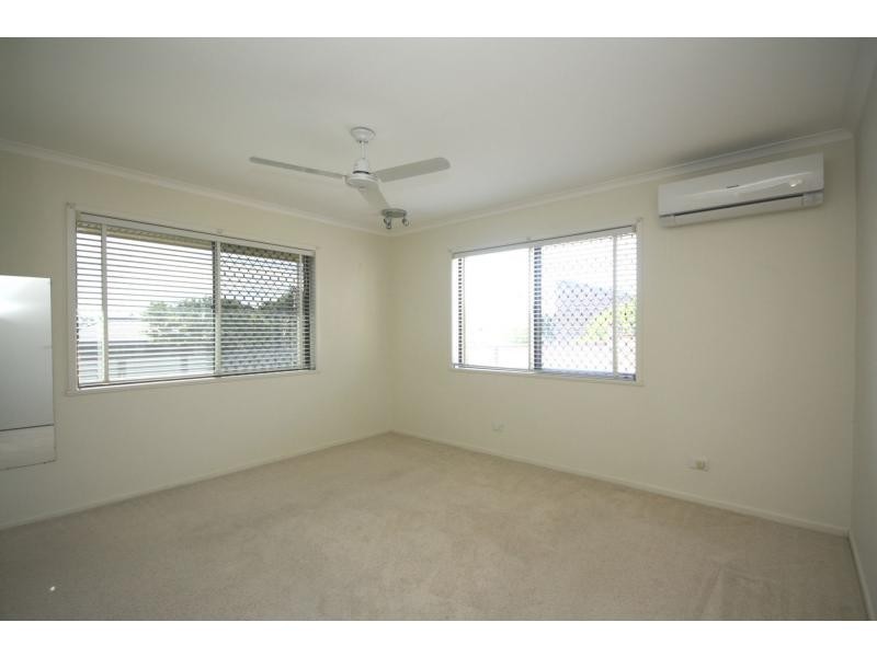 6 Pinewood Street, Redcliffe QLD 4020