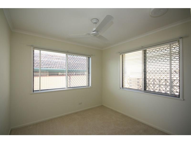 6 Pinewood Street, Redcliffe QLD 4020