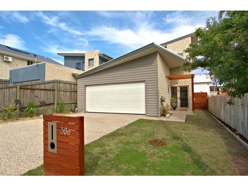 38a Maryborough Terrace, Scarborough QLD 4020