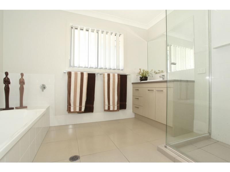 38a Maryborough Terrace, Scarborough QLD 4020