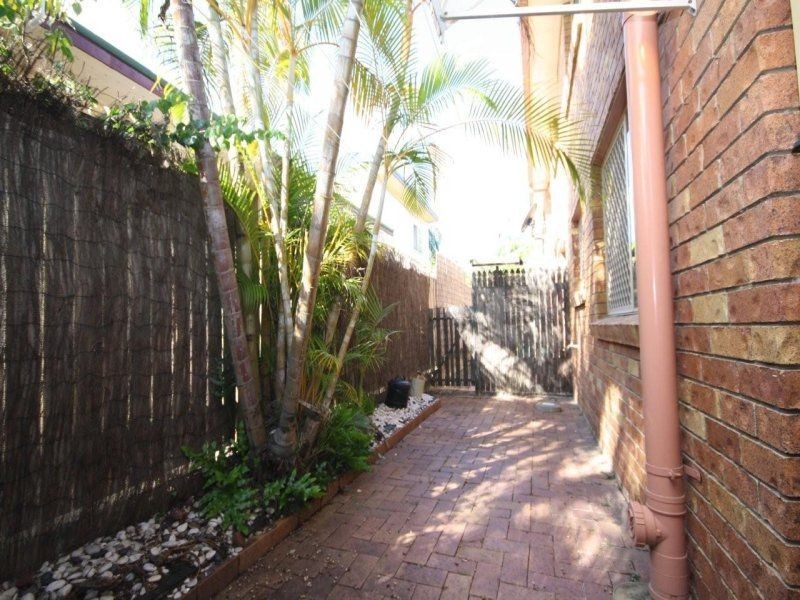 1/36 John Street, Redcliffe QLD 4020