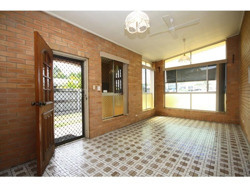 305 Anzac Avenue, Kippa-ring QLD 4021