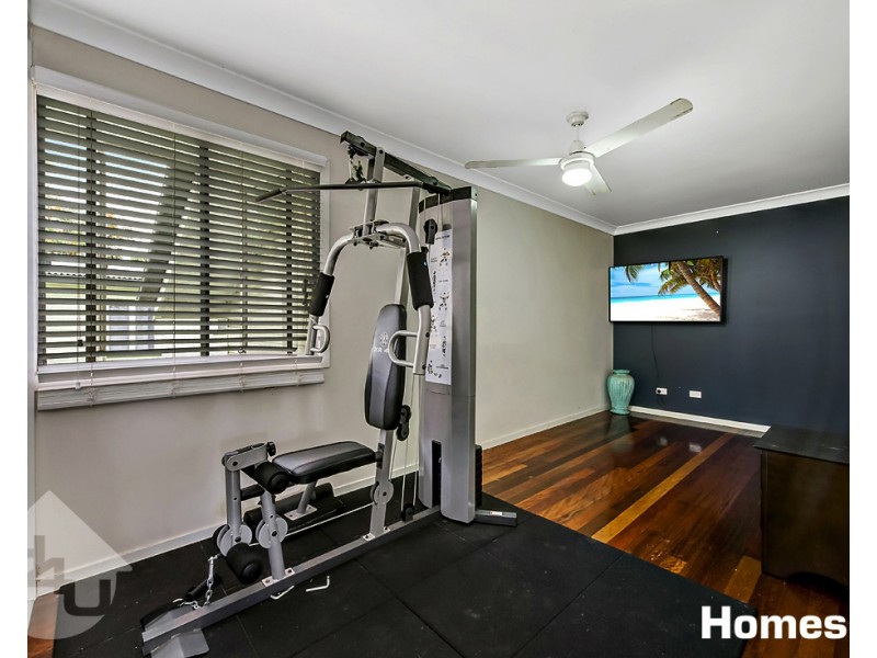 3 Macs Street, Brighton QLD 4017