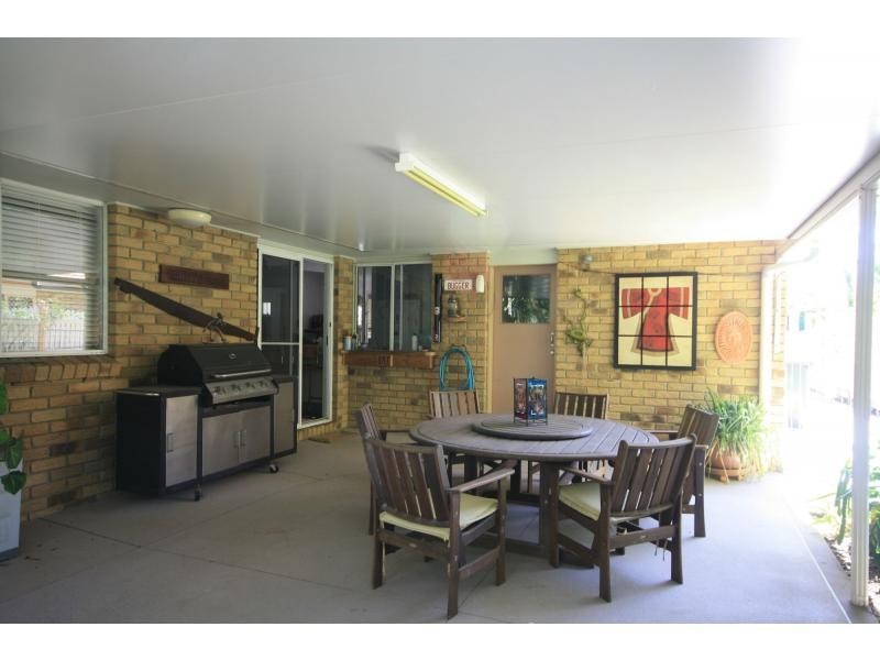 6 Hillier Street, Clontarf QLD 4019