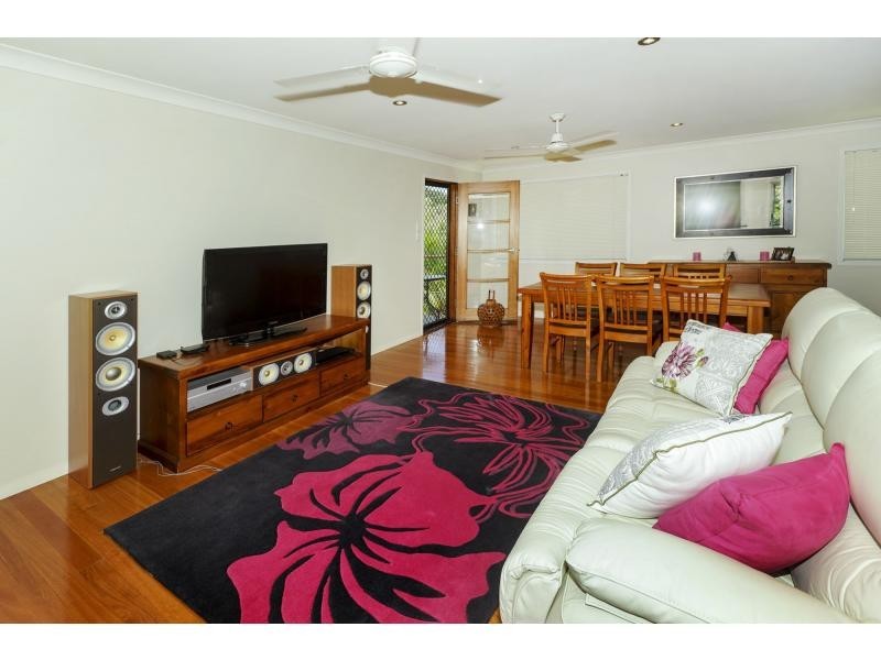 73 Donald Street, Woody Point QLD 4019