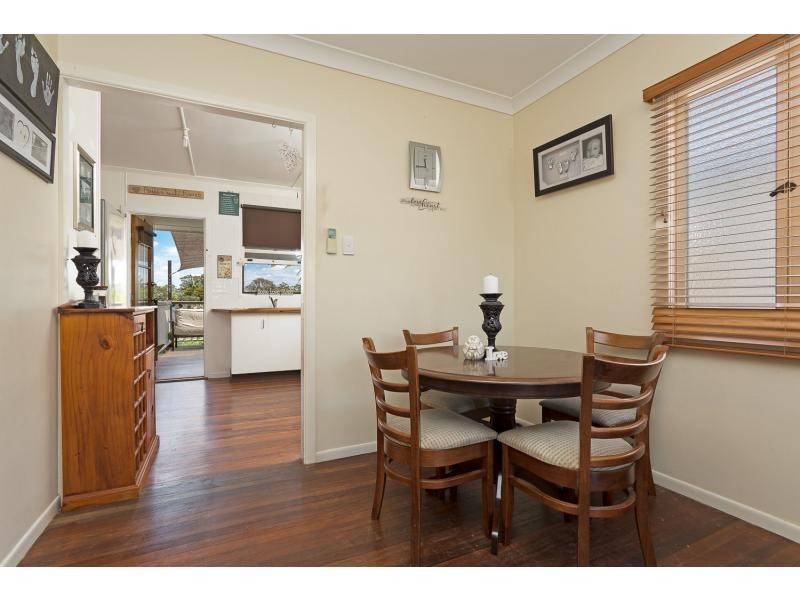 17 Victoria Avenue, Woody Point QLD 4019