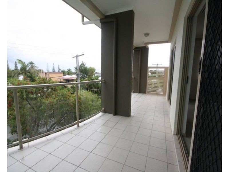 6/7 Sutton Street, Redcliffe QLD 4020