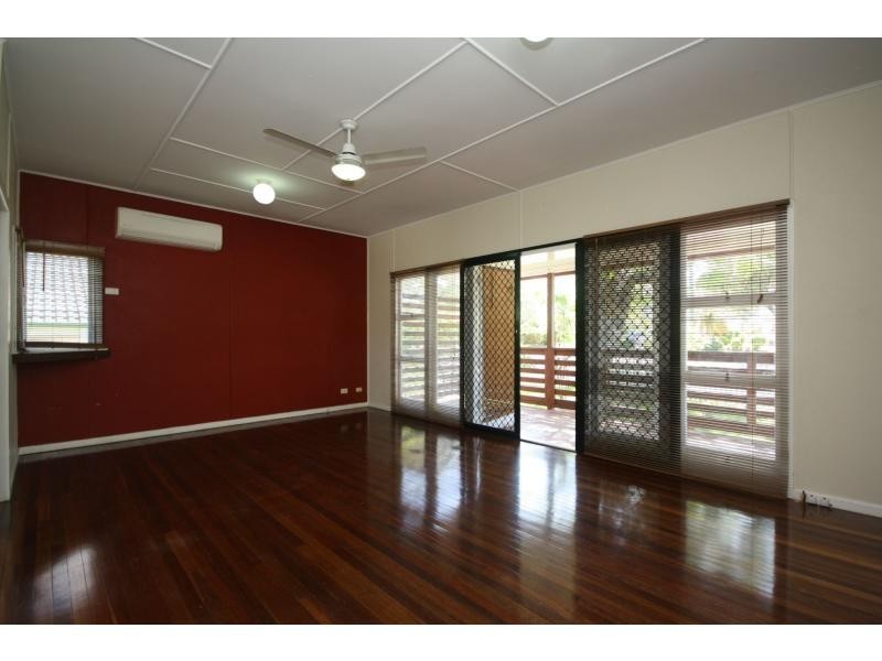 5 Reedy Street, Redcliffe QLD 4020