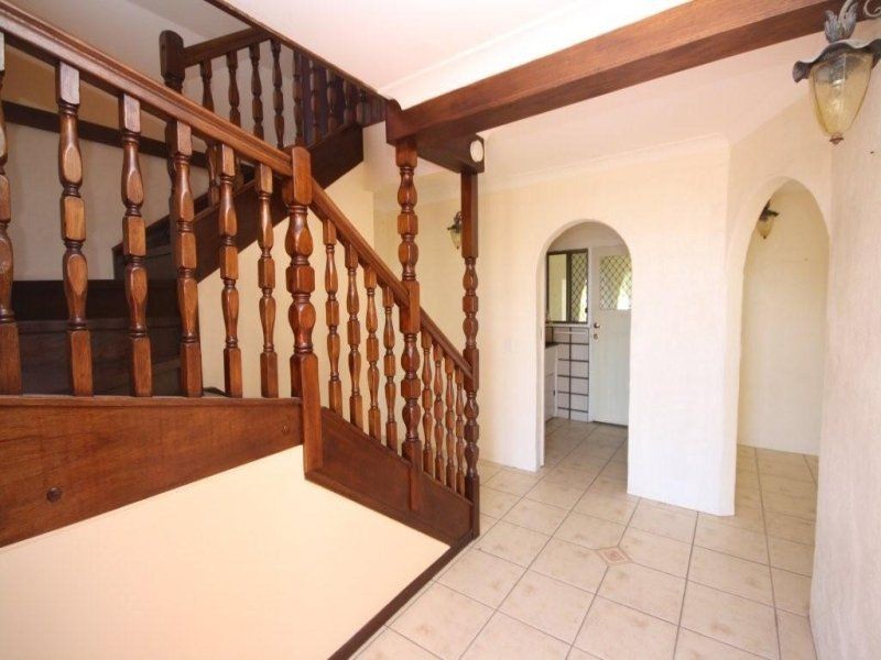 83 Endeavour Esplanade, Newport QLD 4020