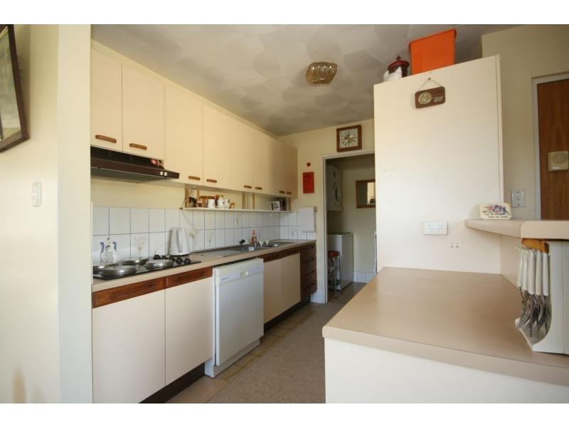 Unit 4/16 Shields Street, Redcliffe QLD 4020