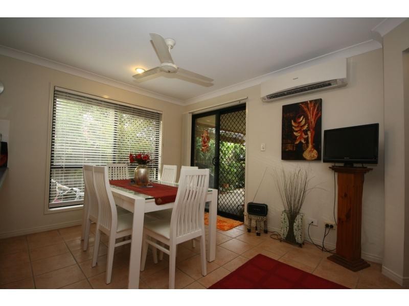 1/8 Adonis Court, Rothwell QLD 4022